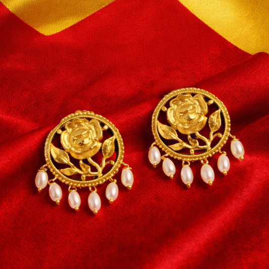 Traditional Golap Kaan Pasha
